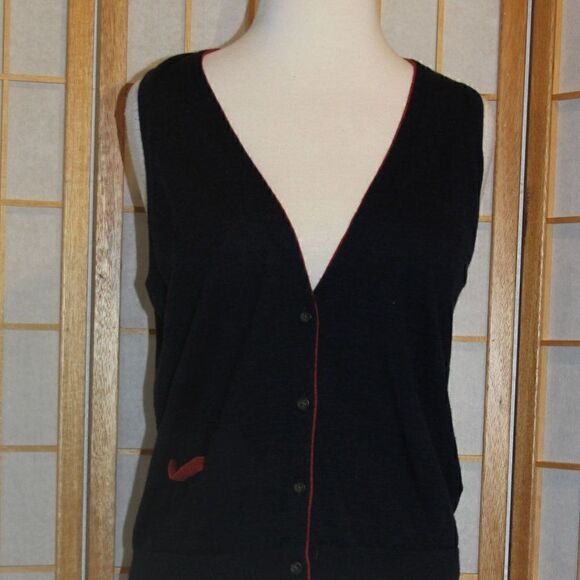 Lands' End MedPet Merino Wool Sweater Vest - Picture 10 of 15